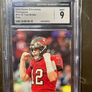 2022 Panini Chronicles Photogenic Tom Brady #PH-25 | PSA 9 Mint | Tampa Bay Bucs